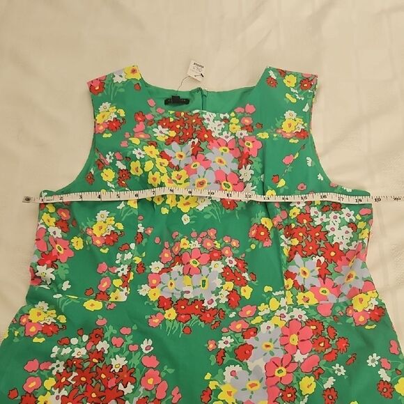 Floral Green Sleeveless Dress - Picture 9 of 16